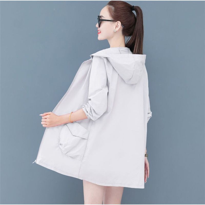 New Summer Jacket Women Hooded Sun Protection Coat Casual Zipper Thin Windbreaker Coat Plus Size UV Protection Clothing