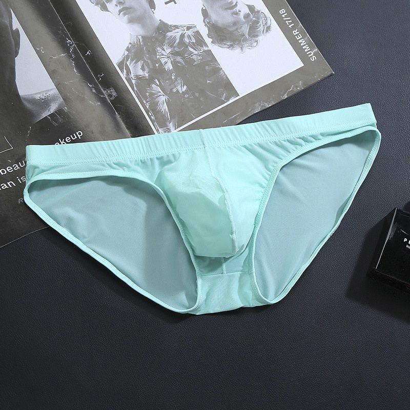 1PCS Solid Ice Silk Men Cool Summer Big Mens Nylon Briefs Gay Sexy Seamless Plus Size M-4XL