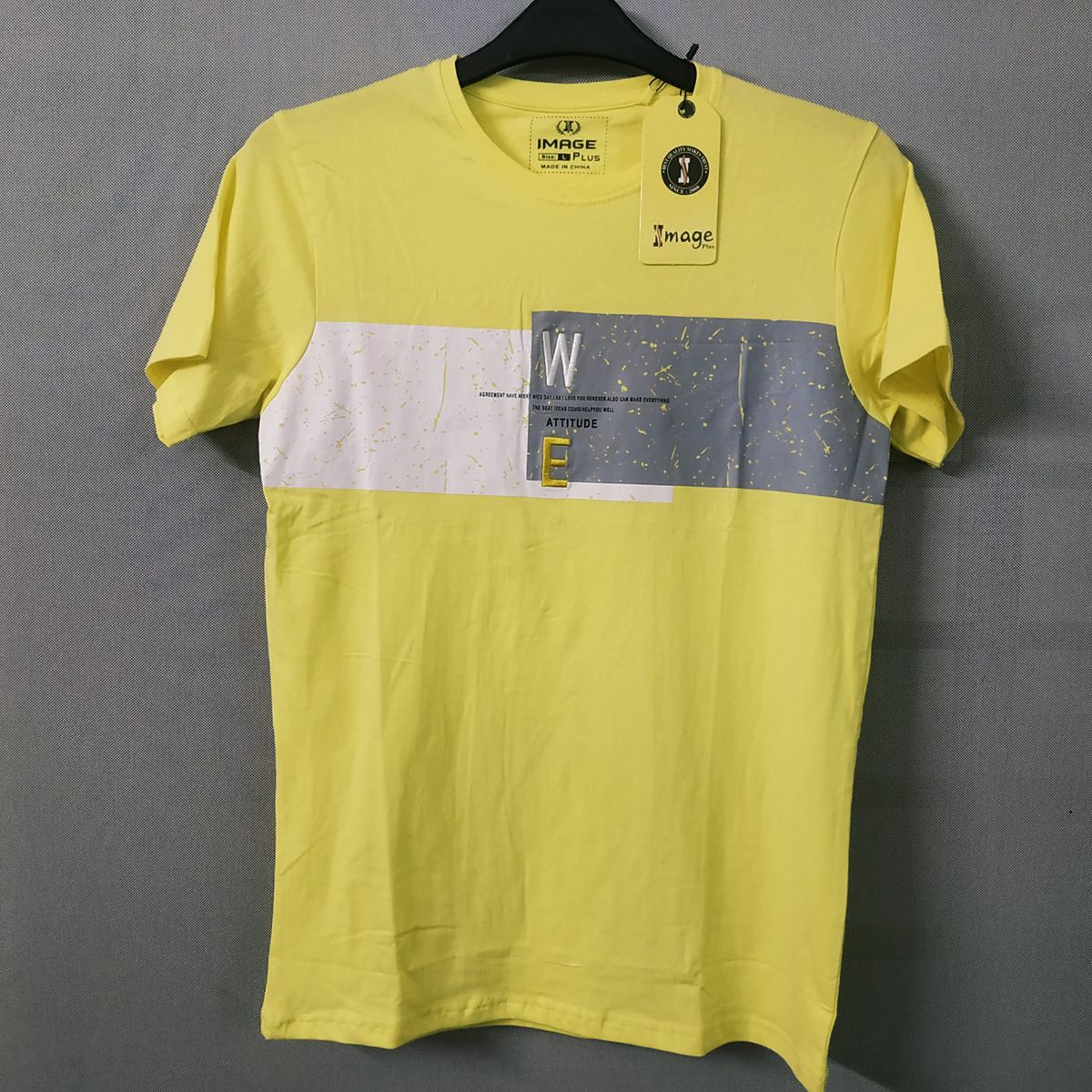 Classic Simple Small Icon Printing Men Round Neck Short Sleeves (Random Color)