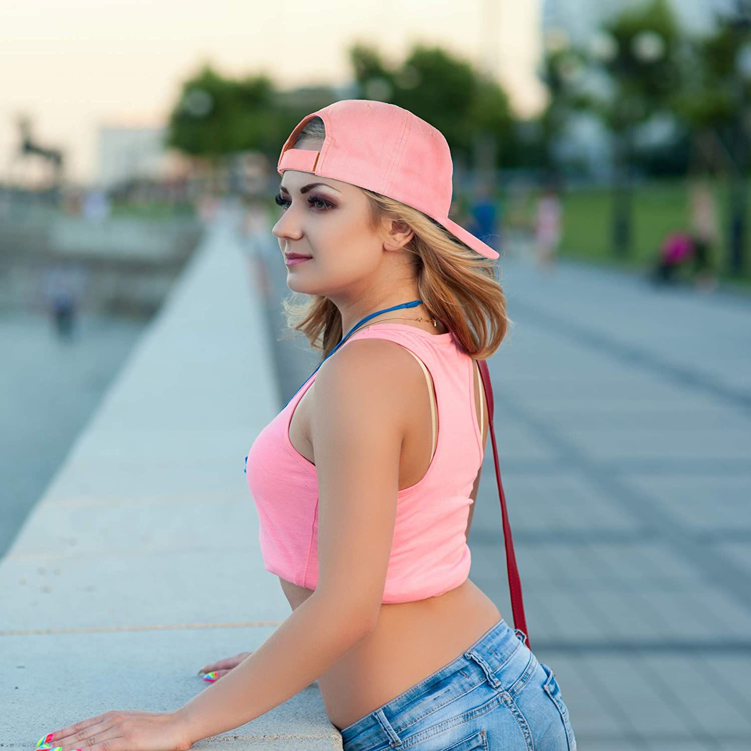 Man & Women pink baseball cap