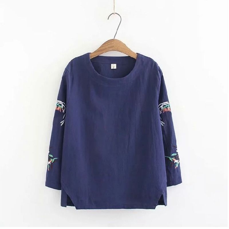 Yfashion Women  Shirt Cotton Crew-neck Solid Color Background Embroidery Long Sleeve Literary Style Retro Shirt color