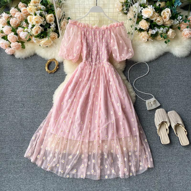 Embroidered Off-Shoulder Dresses Fairy Chic Gentle Dress Female 2021 New Style Sweet Daisy Printed Mesh Long Floral Dress Female