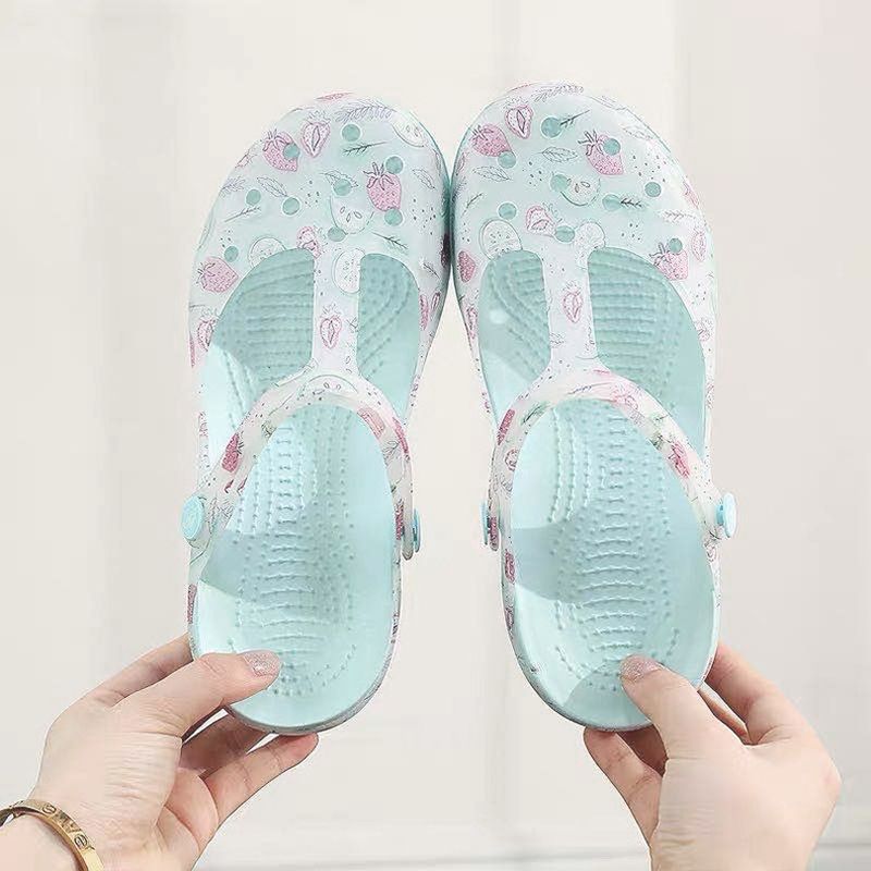 Jelly Sandals Women's Slippers Holes Flat Beach Slippers Cool Soft Soled Non-Slip slippers for women