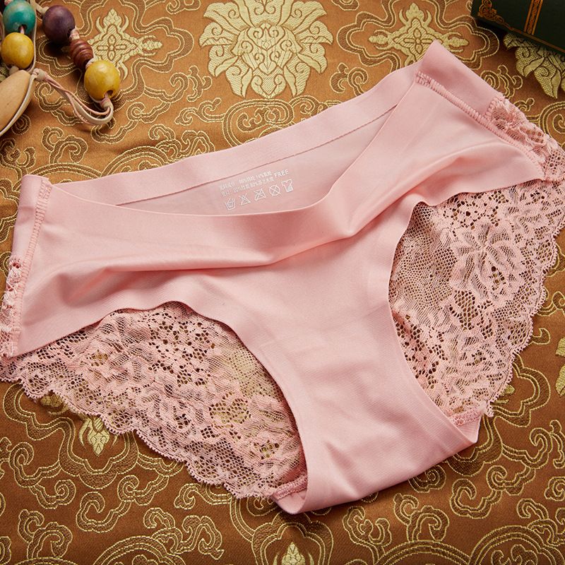 Big Size M-4XL Women Breathable Panties Silk Seamless Underwear for Girls & Women