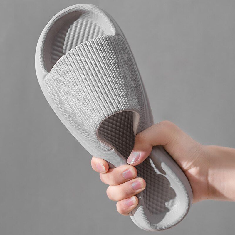 New Slippers Women Summer Simple Solid color Lovers Slide Shoes Thick Non-slip Bathroom Soft Ins Tide To Wear Cool Slippers