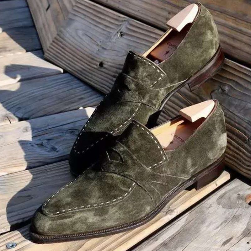Mens Dress Shoes Vintage Classic Low Heel Slip On Mens Brogue Shoes inted Toe Outdoor Autumn Trendy Party Mans Loafers Shoes