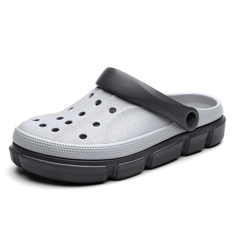 Luxury Designer Sandals Men 2021 Summer Beach Sandals Garden Casual Breathable Sandals EVA Injection Shoes Clogs Slip-On Shoes