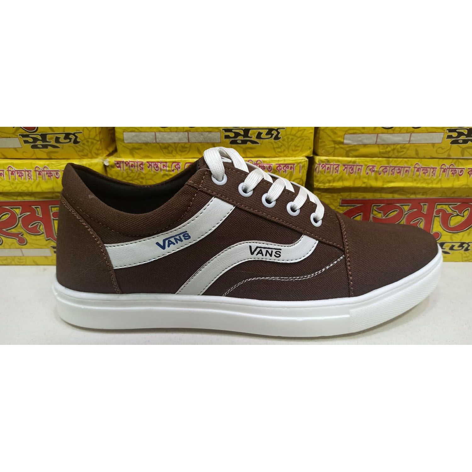 Sneakers Converse for Men-Chocolate