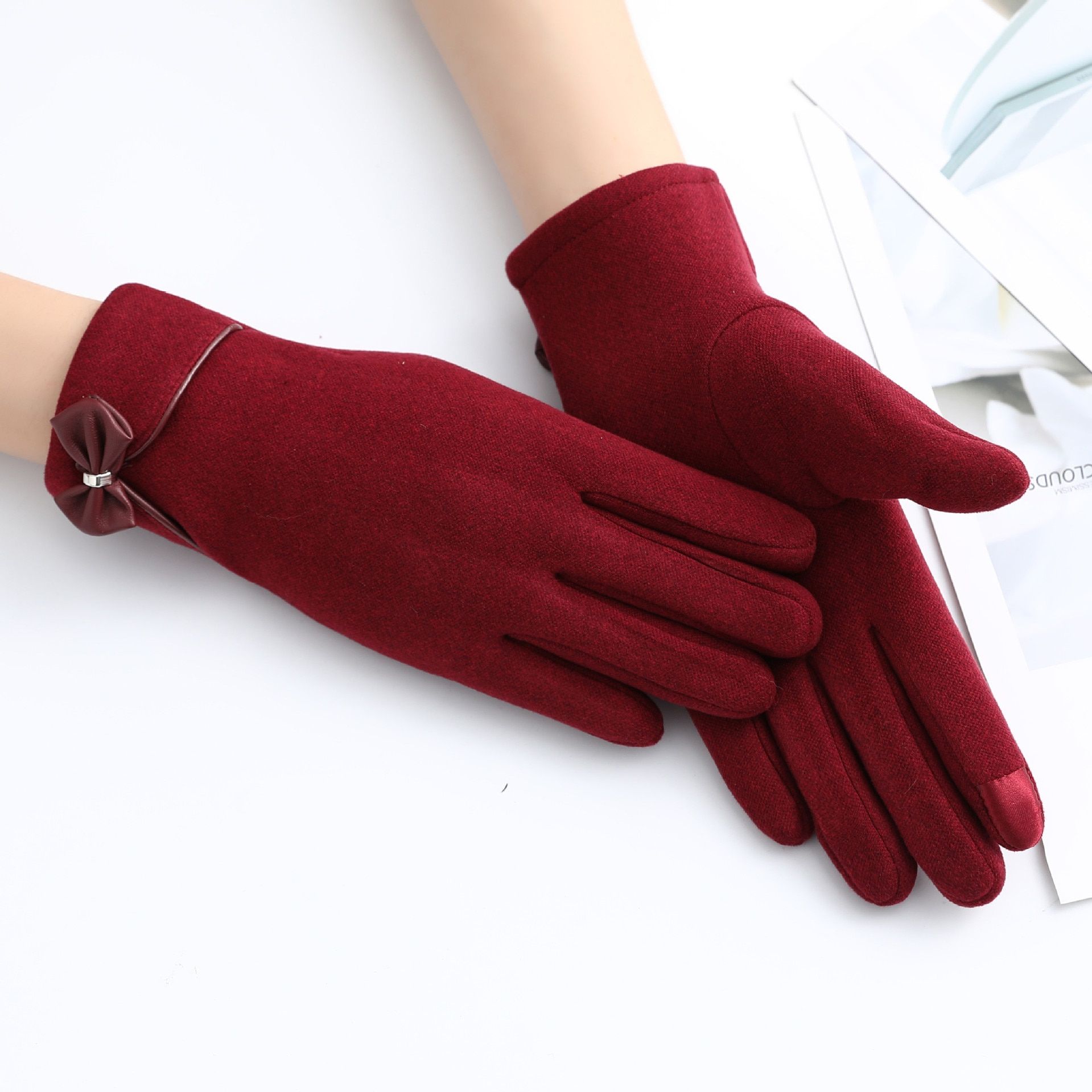 2021 New Gloves Female Winter Fleece Touch Screen StuCute Warm Mitts Full Finger Mittens Women Outdoor Windproof Gloves