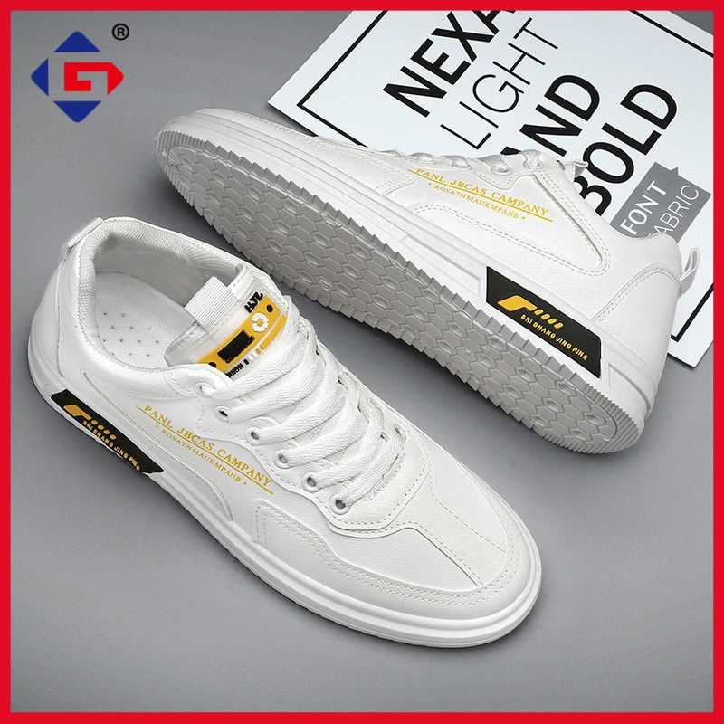 Shoe Man New Autumn Versatile Leather Upper Board Shoes Korean Casual Fashion Shoes Black Waterproof Chef Shoes