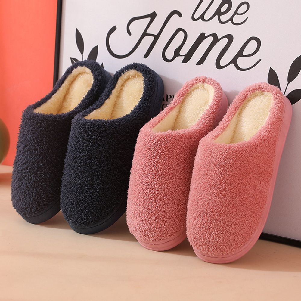 Women Indoor Slippers Warm Plush cashmere warm and non slip month thick soled slippers men's home in autumn and winter with nice material