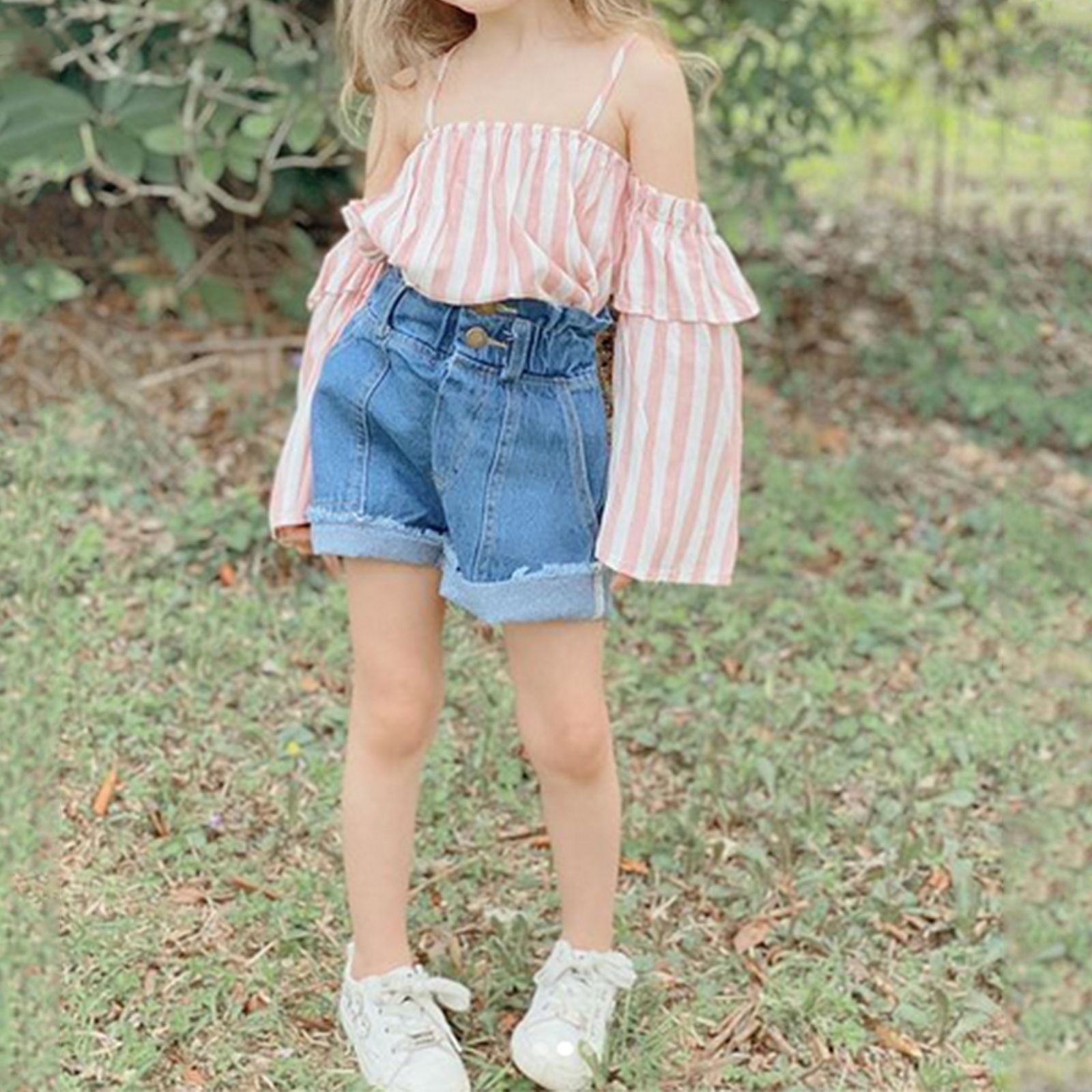 Toddlers Girls Two-Piece Outfits, Vertical Stripes Tops + Solid Color Button Closure Short Pants