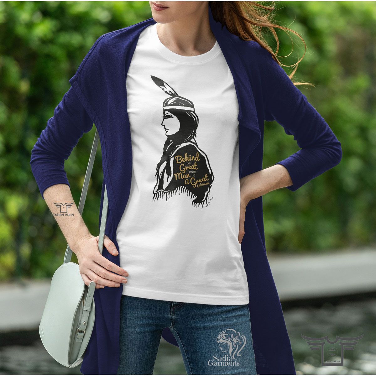 Behind The Great Man, There is a Great Women Half Hata Tshirt