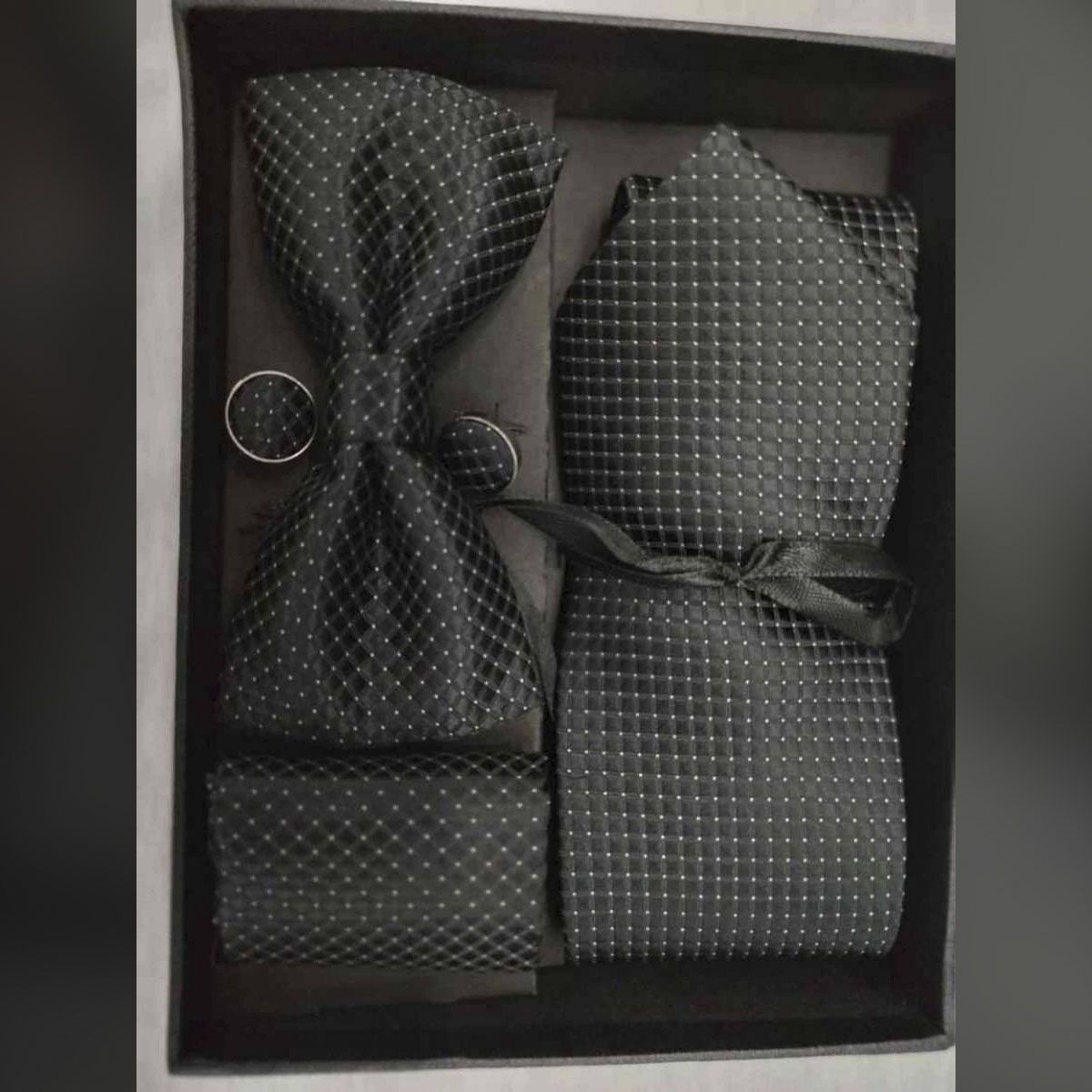 Tie Set 4 in 1