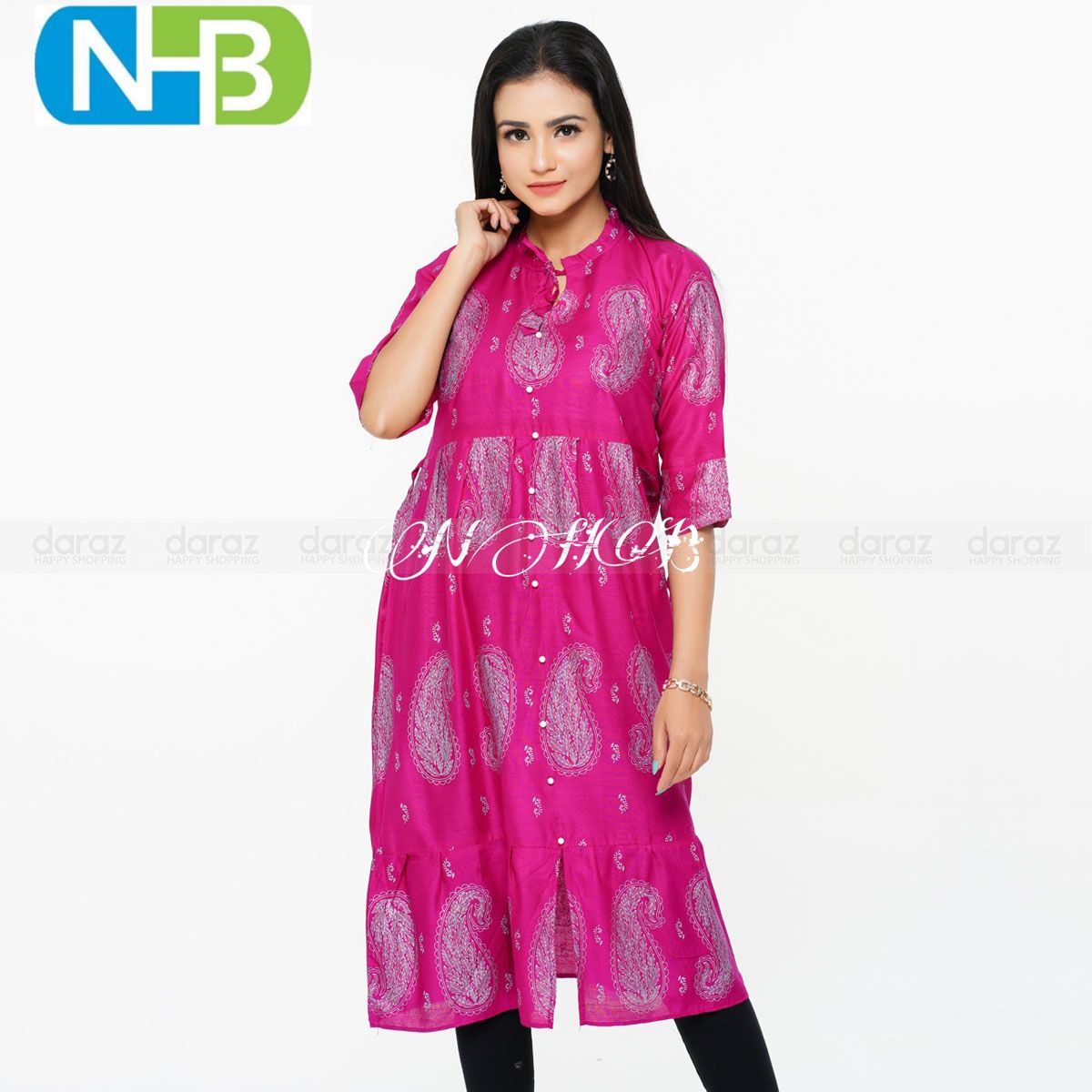 স্টাইলিশ এবং ফ্যাশনেবল মহিলাদের টপস