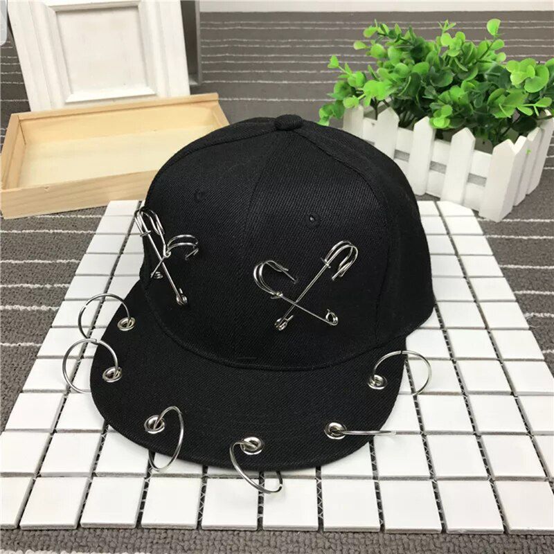 2019 men women hat Harajuku Tide Fahsion Pin Iron Ring Hip Hop Cap Rivet Snapback Caps Punk Style Black Hats