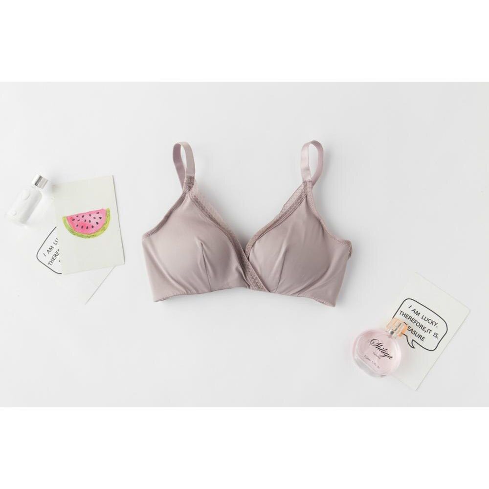LVFAN Wireless Comfortably Breathable  Gather Together Silk Brassiere Underwear Large Code Lace Silk Slippery