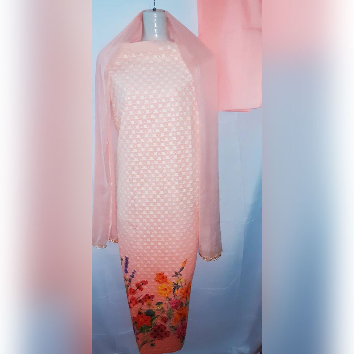 Shalwar Kameez Three Piece (3 piece) Georgette Unstitched Salwar kameez