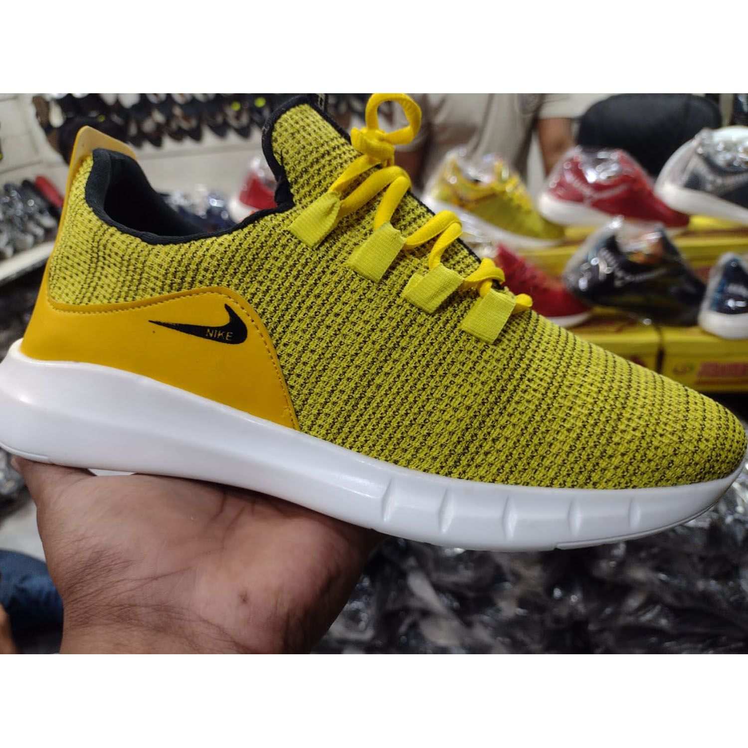 New high quality trendy Fashion sneakers for men