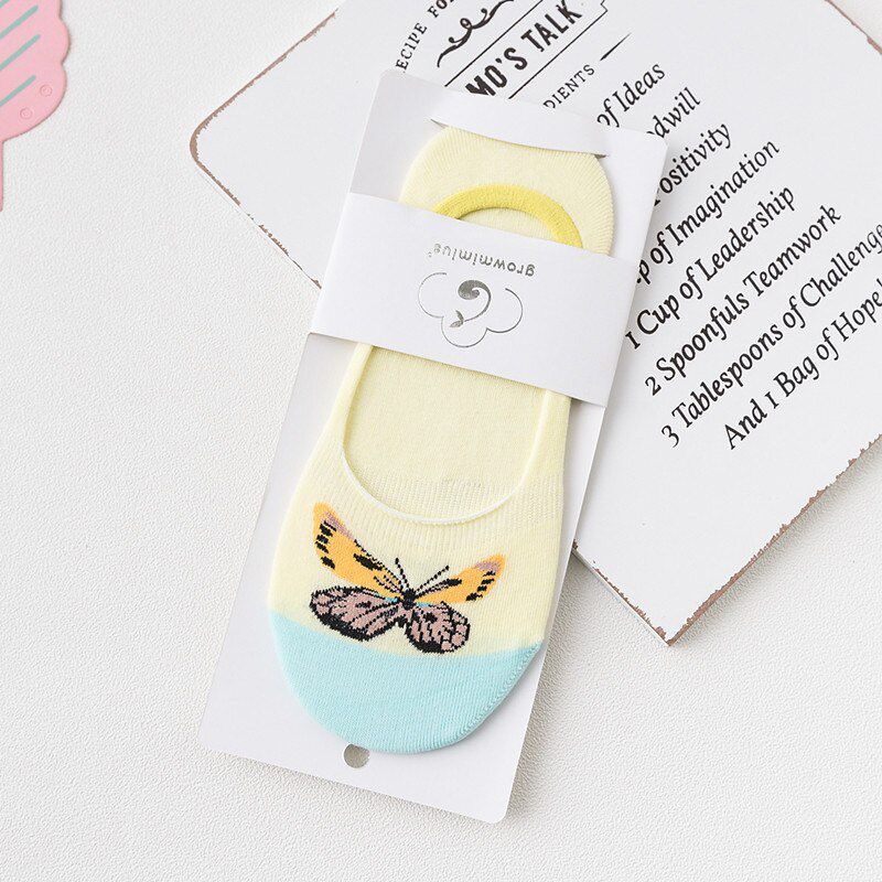 2017 flamingo series woman Invisible silicone non-slip Cotton Lovely socks  Painting lady Adult Female boat socks