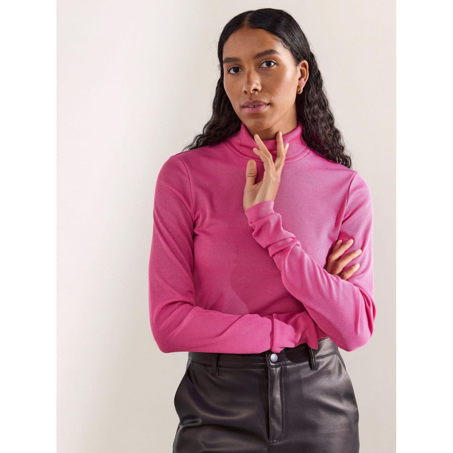 Ribbed pink long sleeve top for women