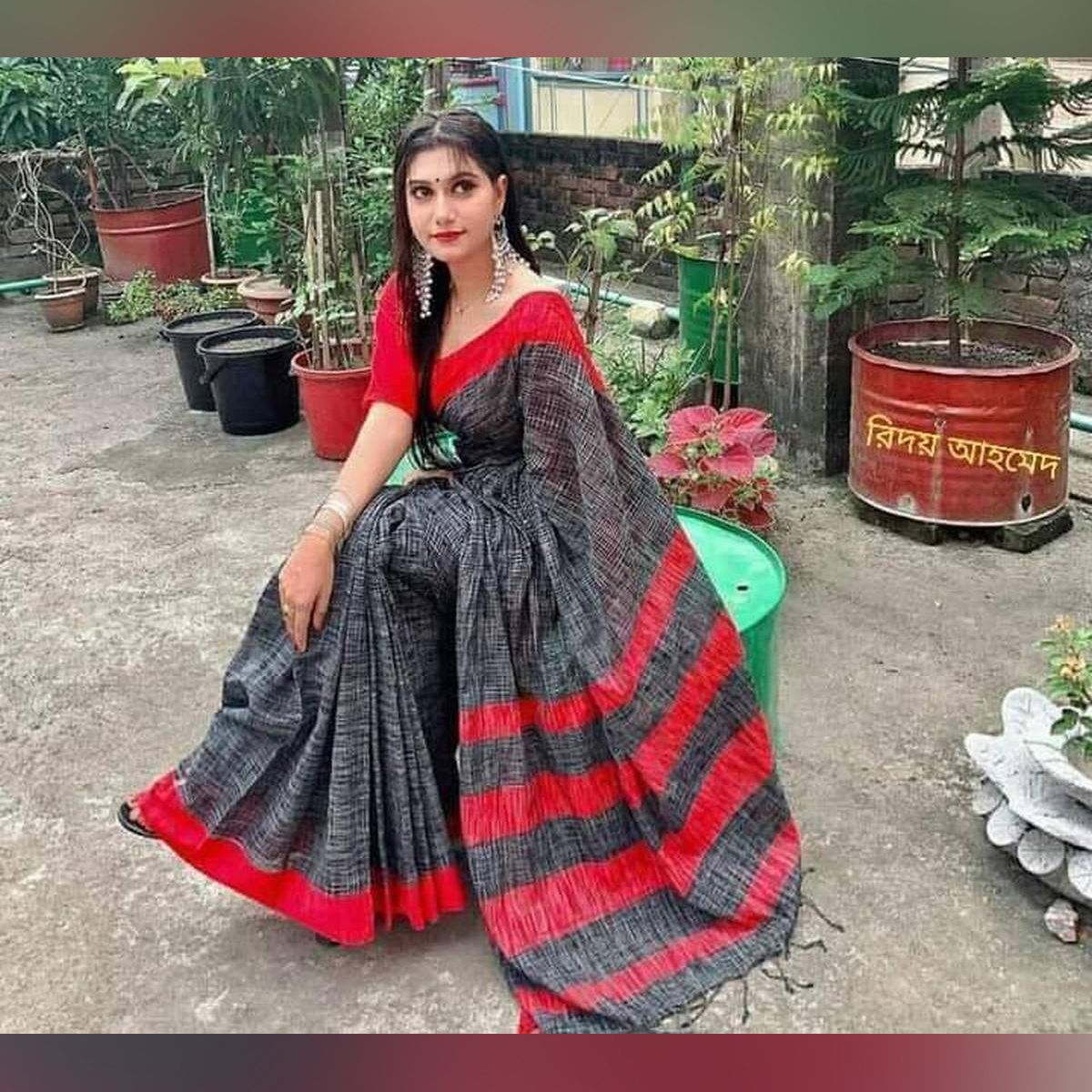 Exclusive Design Multicolor Tangail Handloom Jhorna Saree For Women