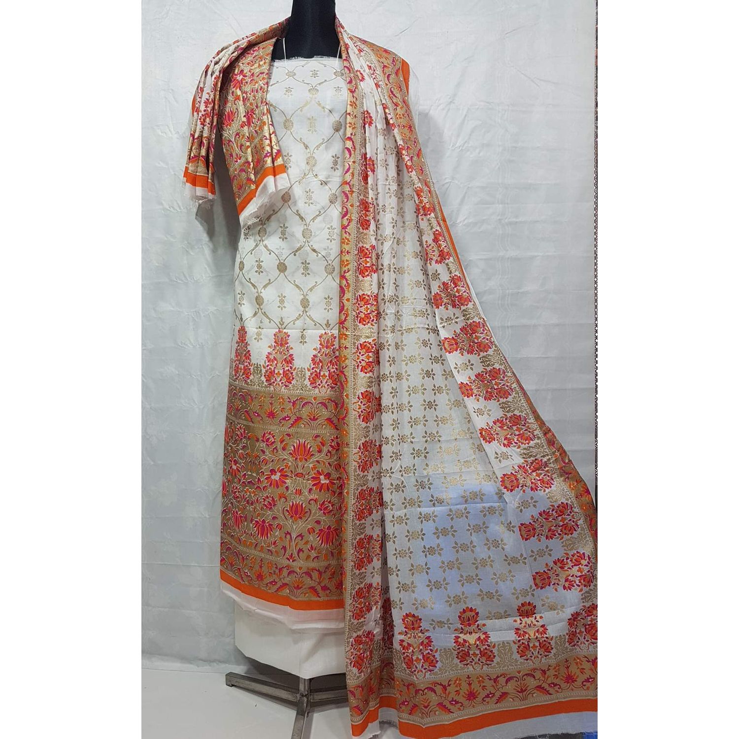 বেক্সি ভয়েল  স্কীন প্রিন্ট এর থ্রী পিচ-Bexi Bowel Skin print Cotton Three Piece [3 Piece] For Women