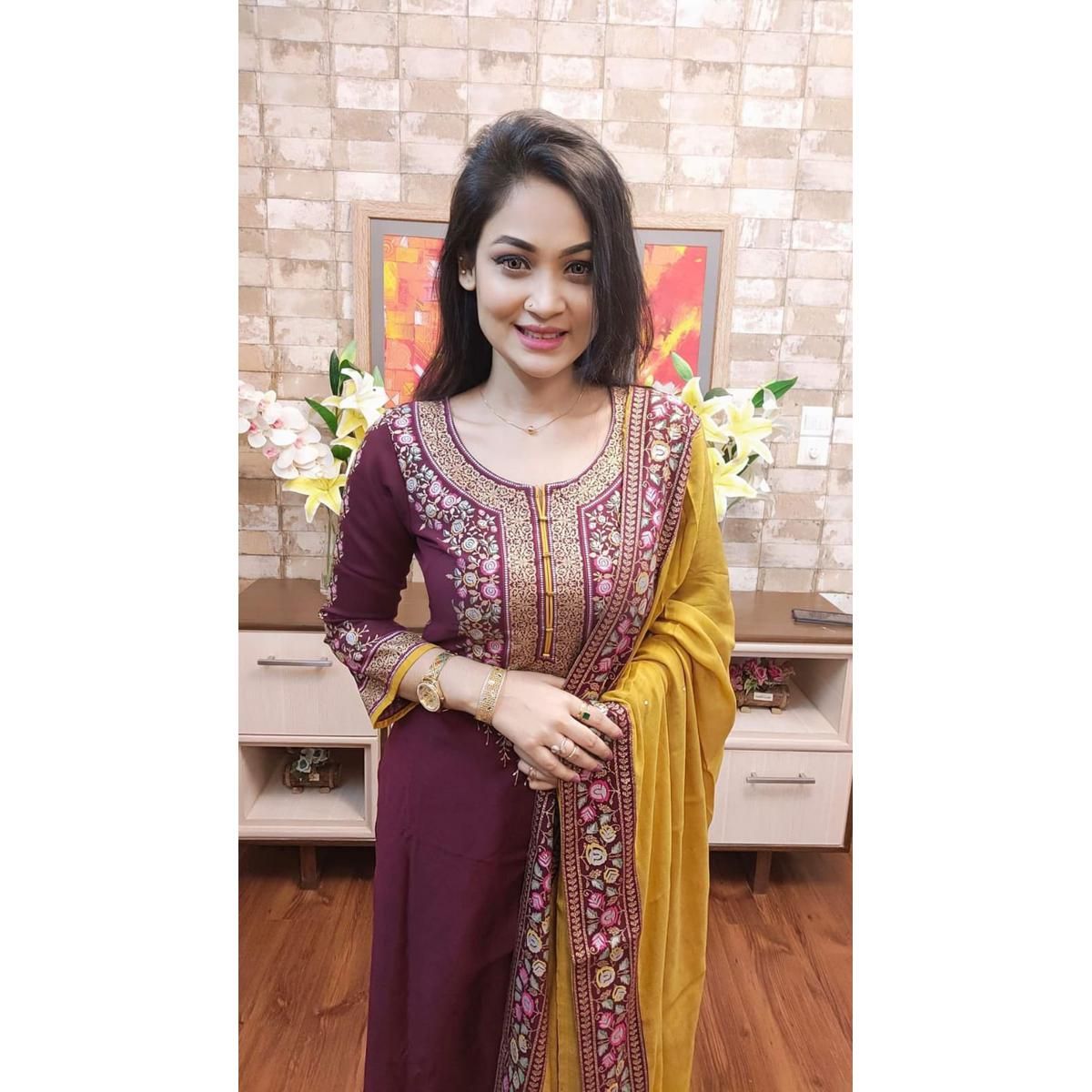 VIP Skin Print Cotton Unstitched Three Piece Shalwar Kamiz Dress (3 Piece)