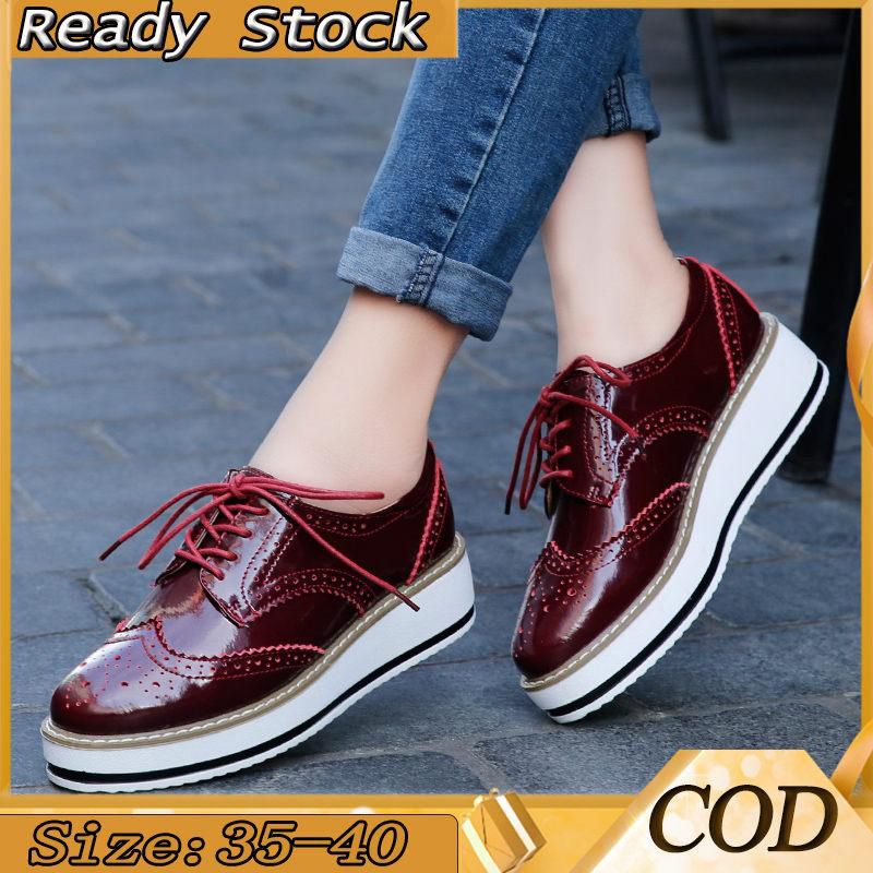 Spring Women Platform Shoes Woman Brogue Patent Leather Flats Lace Up Footwear Female Flat Oxford Shoes For Women Rubber Shoes For Women White Shoes For Women Platform Sneakers Black Shoes For Women Korean Shoes For Women