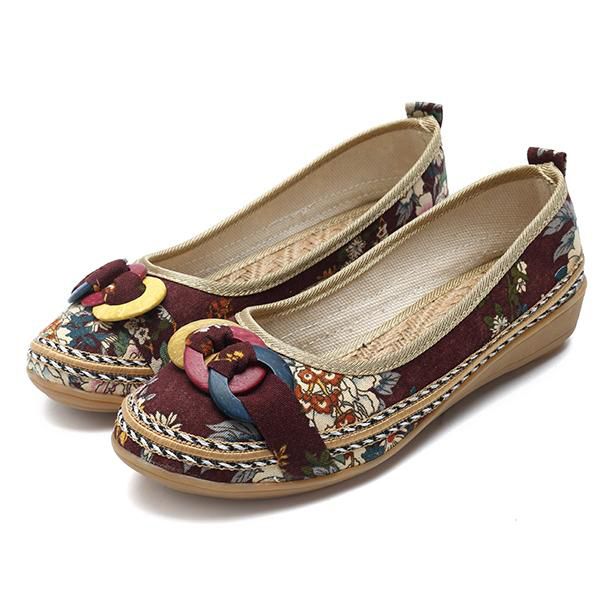 【ALLGOOD】Large size single shoes  new national wind embroidery lace small slope with shallow mouth women's shoes
