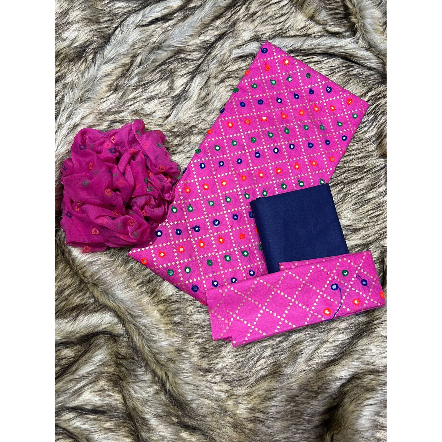 Exclusive new chindri skin body cotton doller work three pice(3pice) for women