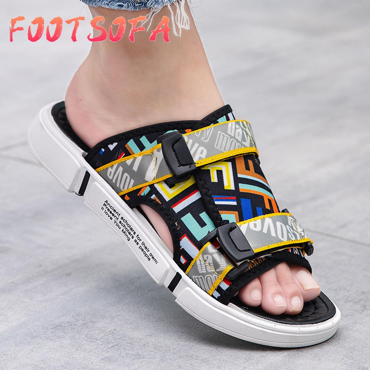 Men Slippers Fashion Classic Men Shoes outdoor Comfortable breathable Casual Men Sandals