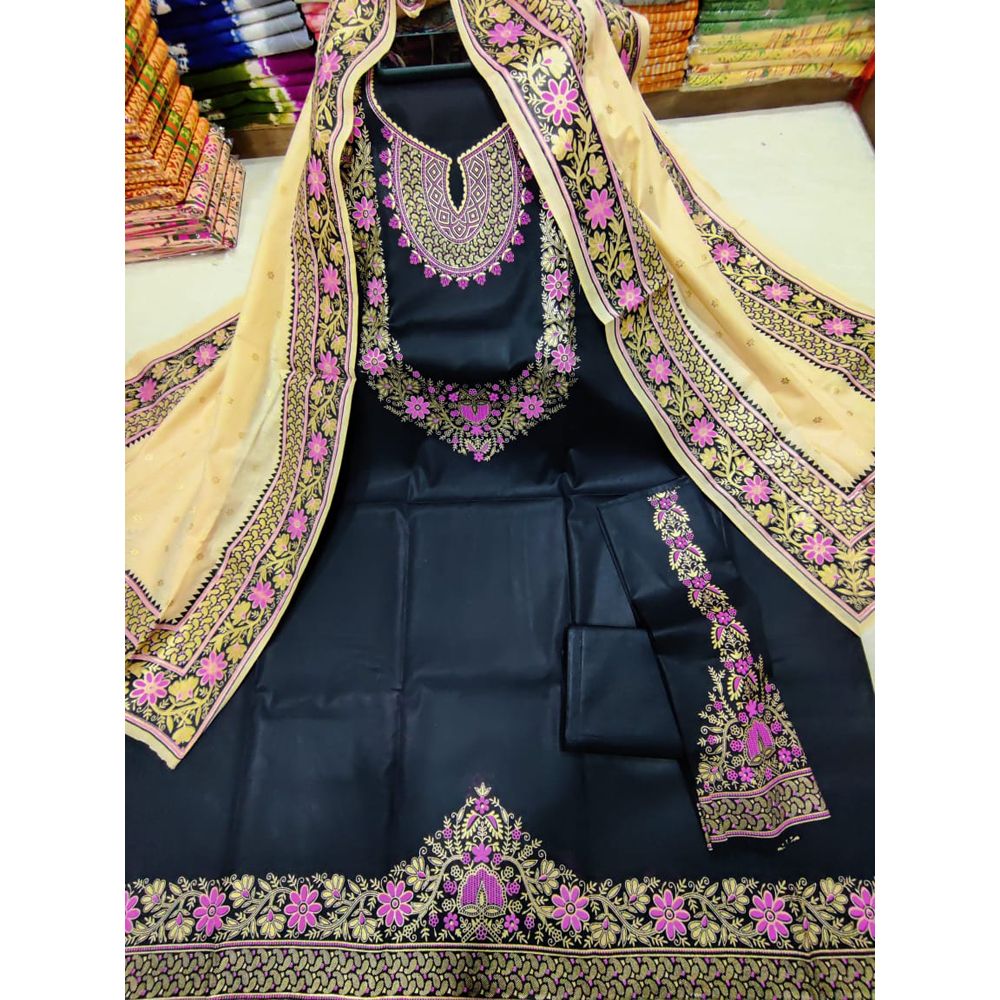 Pure Cotton screen printed three piece for women.Multicolor.