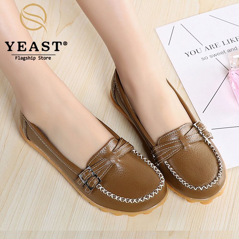 Fashion Women's Leather Beanie Soft Loafers Flat Shoes Mother's Casual Shoes (Orange)