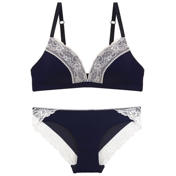 No steel ring, thin triangle cup, big chest, small comfortable lady bra set.