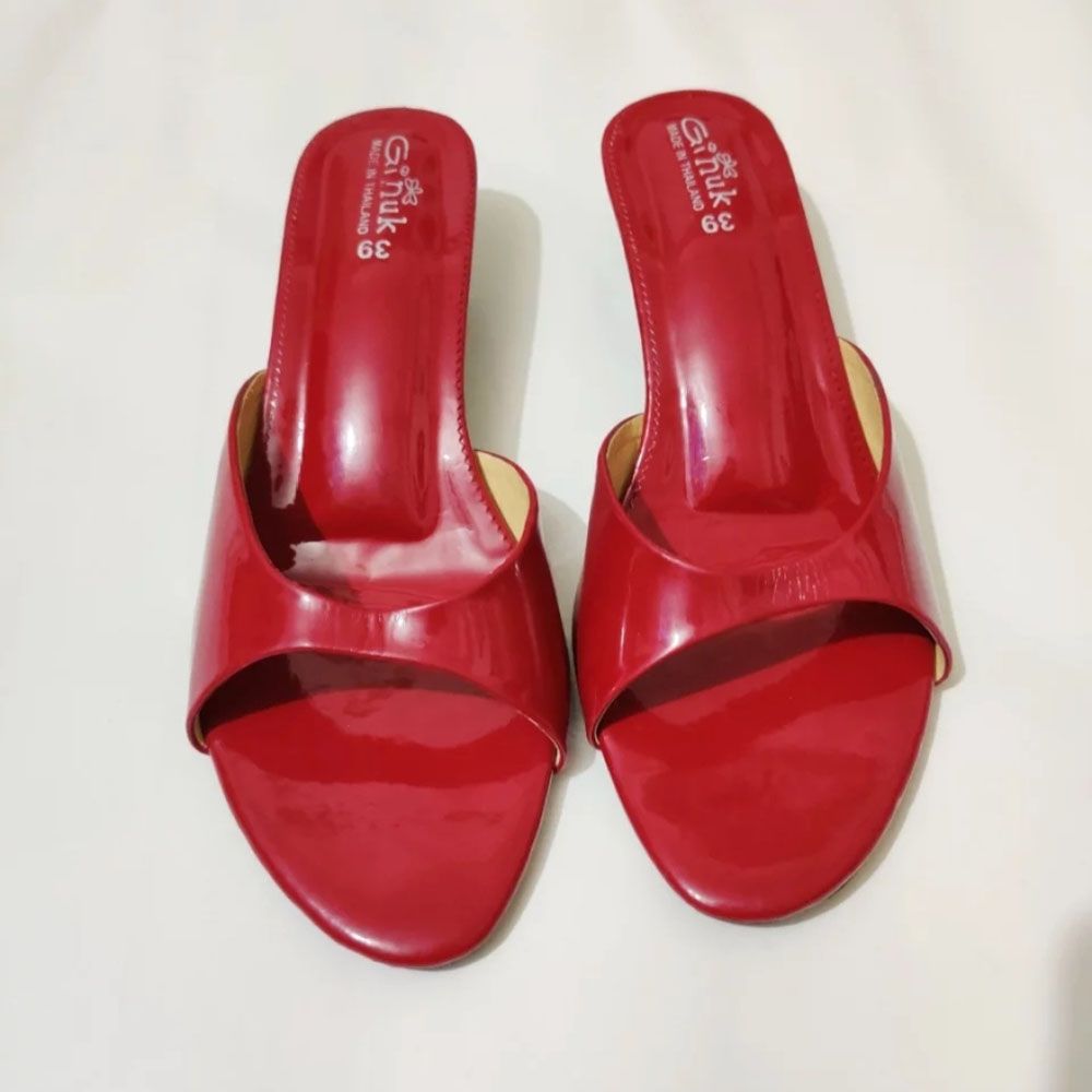 New Sttylish box balance heel shoes for women