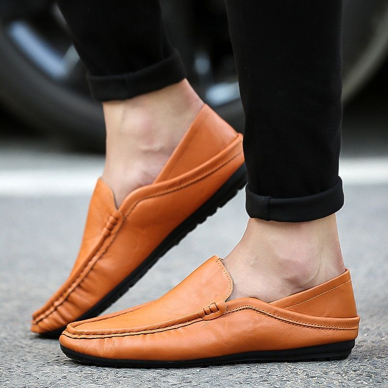 Comfortable Fashion Leather Men Shoes Casual Breathable Loafers Men Leather Moccasins Flat Men Shoes Waterproof Footwear