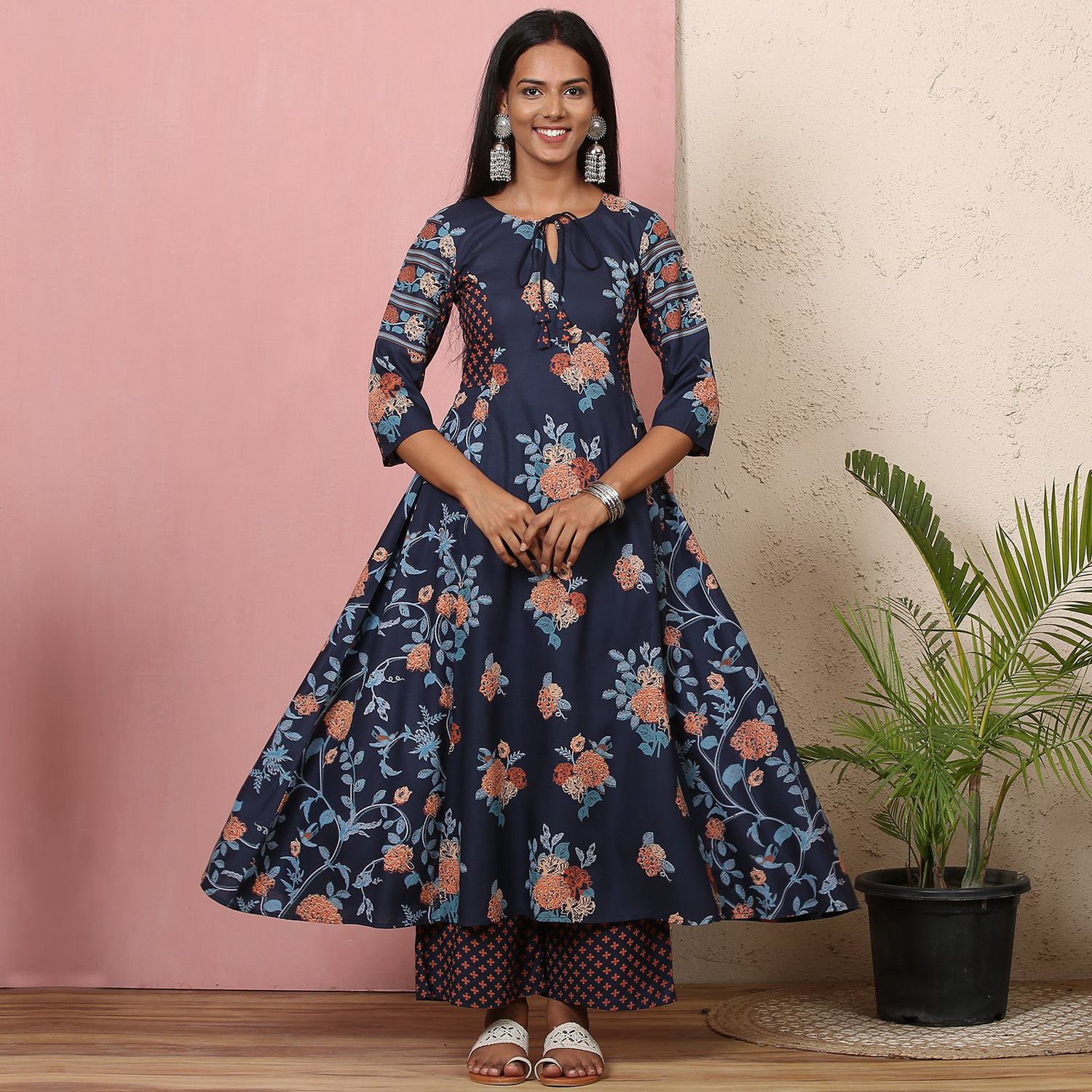 navy blueFlared Inverted Pleat Kurta Set with Floral Prints &palazzo k110