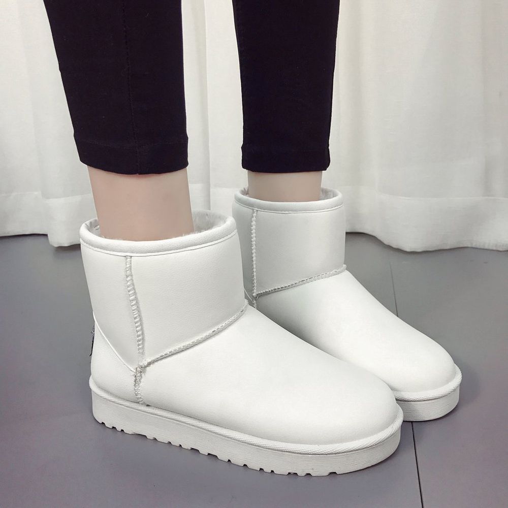 Snow Boots Female Winter Short Tube Fur Boots Warm Velvet Cotton Shoes Boots