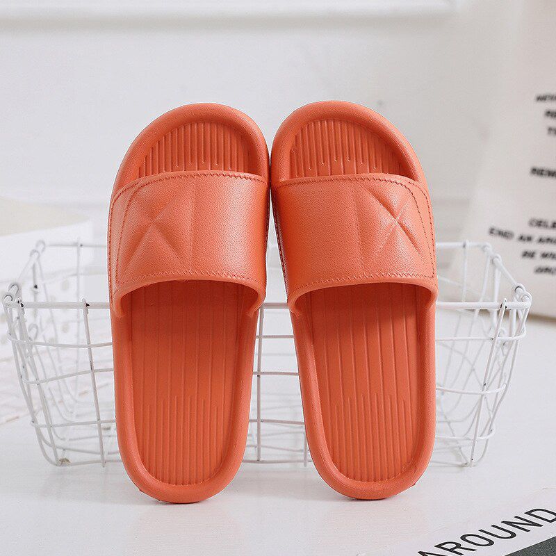 Women Indoor Home Slippers Summer Comfortable Non-slip Flip Flops Bath Slippers Couple Family Flat Shoes Hotel Sandal Slippers