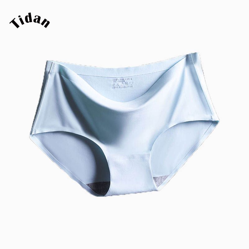 Plus Size M-XXL Women Fashion One Piece Seamless Ice Silk Panties Girls Underwear Elastic Antibacterial Lingerie