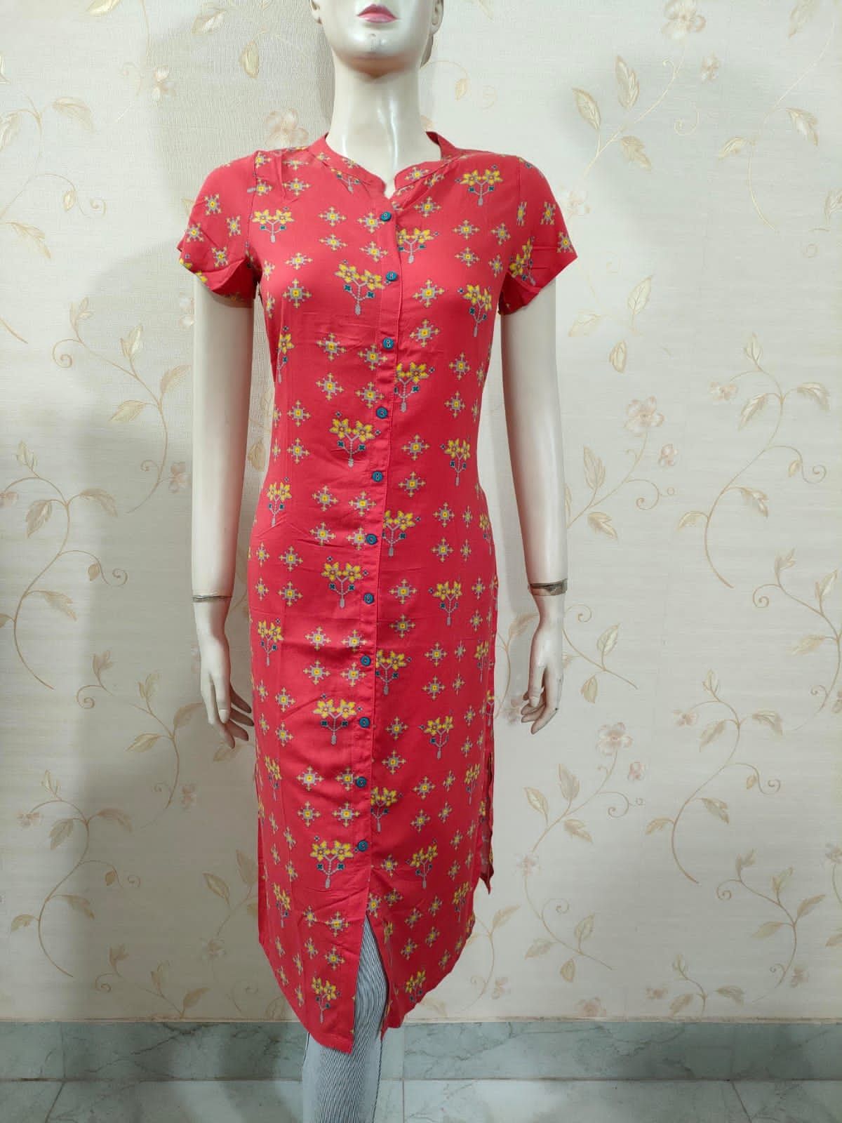 Short sleeves long Kurti