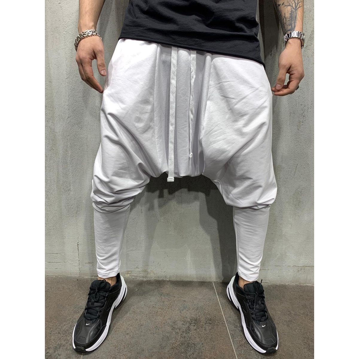 Men's New Hip Hop Trend Trousers Europe and The United States Loose Solid Color Feet Street Sports Leisure Harem Pants