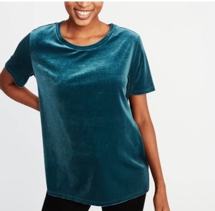 Ladies Casual velvet T-shirt for winter & light winter exclusive use