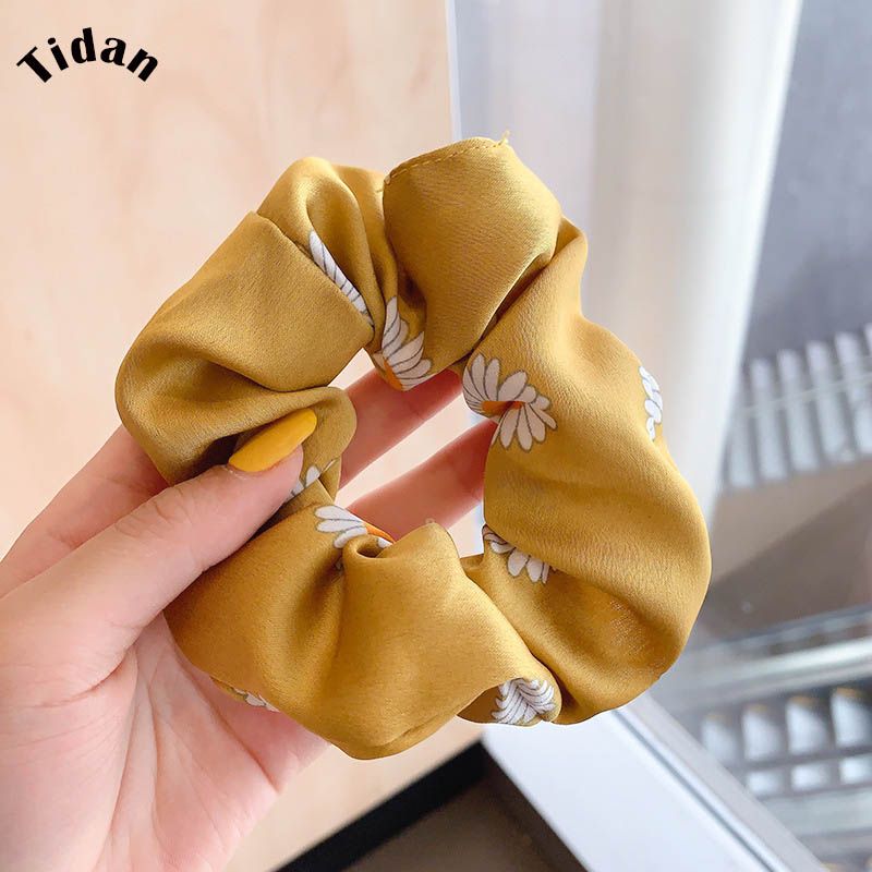 Korean Style Ladies Fashion Accessories Satin Daisy Elastic Hair Band Girl Ponytail Korean Rubber Band Headdress