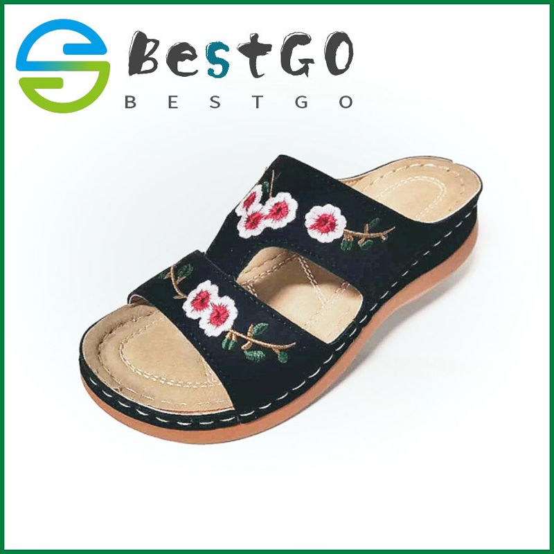Women Embroidered Flower Sandals Retro Style Non-slip Wear-resistant Thick Sole Comfortable Wedges Sandal