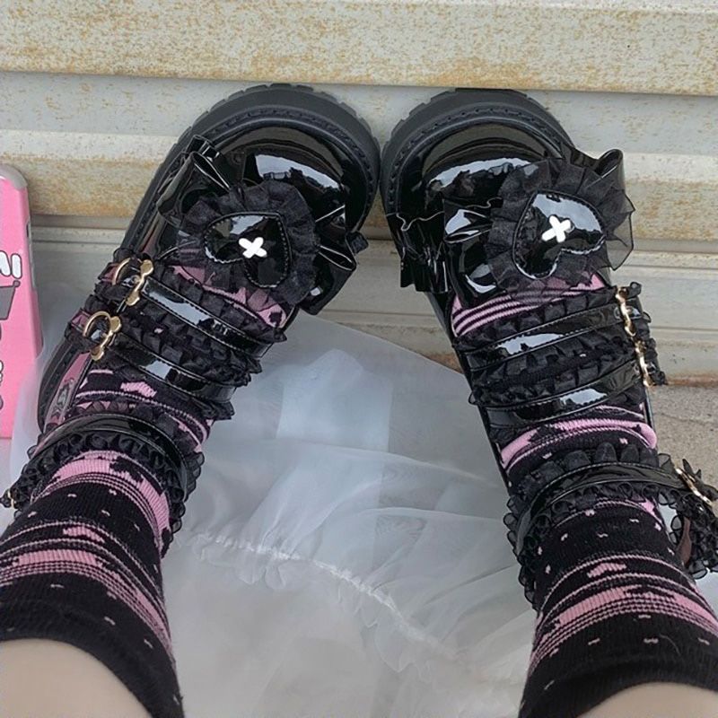 Kawaii Platform Girls Lolita Shoes Lace Patchwork Heart Japanese Style Zapatillas Mujer Lovely Buckle Mary Janes