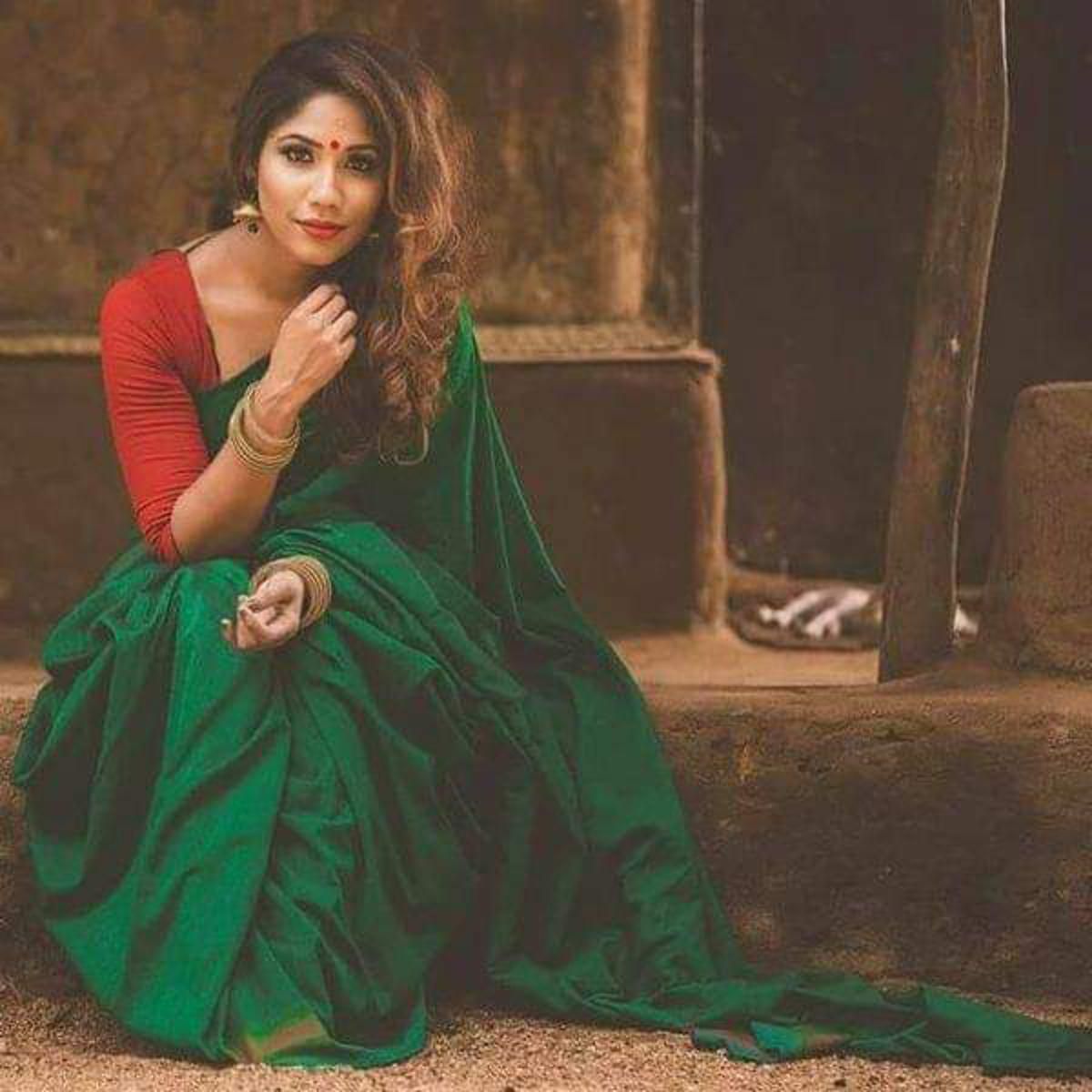 Italian Soft Silk Saree for Women - Deep Green