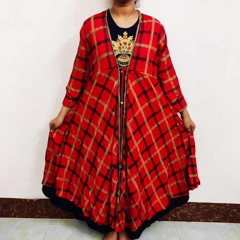 Fashionable linen stitched long kurti for women and girls. Chest 36.38.40.42.44.46. Long 46+-1