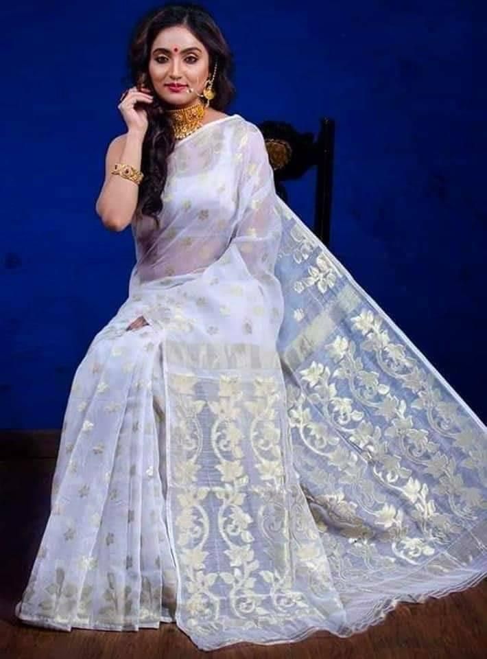 Muslin Bell Pata Jamdani luxurious Saree Yellow colour wedding Special Saari for woman Sari collection Saree for woman Tangail saree Shari for woman Saari for girl Saari for woman,Tangail Tat Shilpo (TAN)